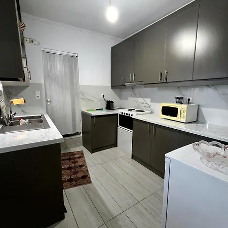 Apartment Chora *